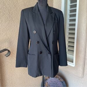 Women’s vintage 90’s Jacqueline ferrar size 12 black suit double breasted blazer